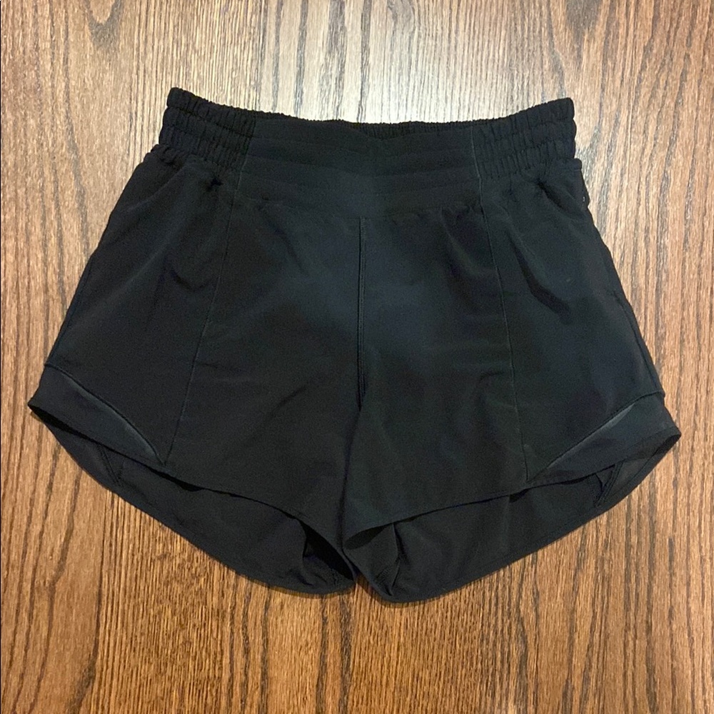 Lululemon Hotty Hot Shorts